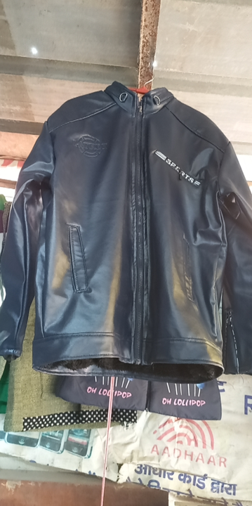  Leder jacket uploaded by business on 11/29/2022