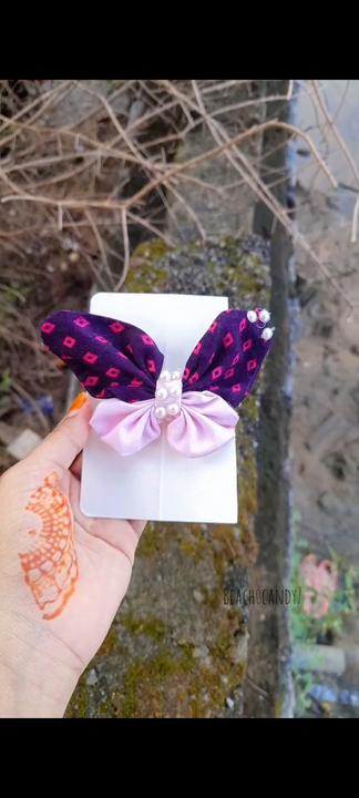 Butterfly bow  uploaded by business on 11/29/2022