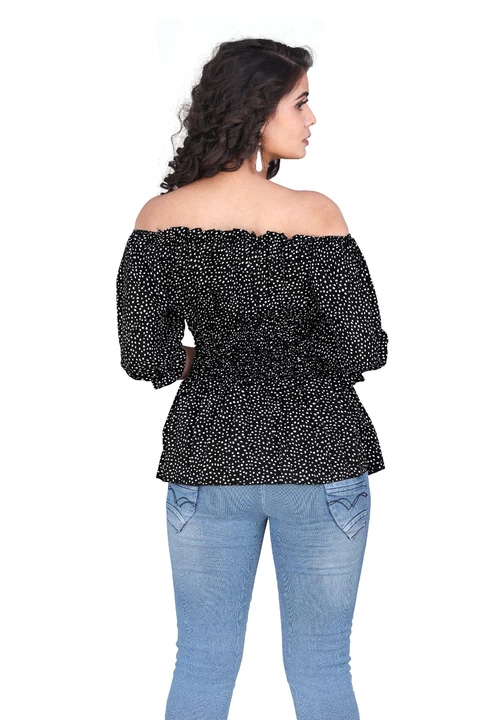 STREACHBLE OFF SHOULDER TOP uploaded by Agrahari Brother's Tex Co  on 11/29/2022