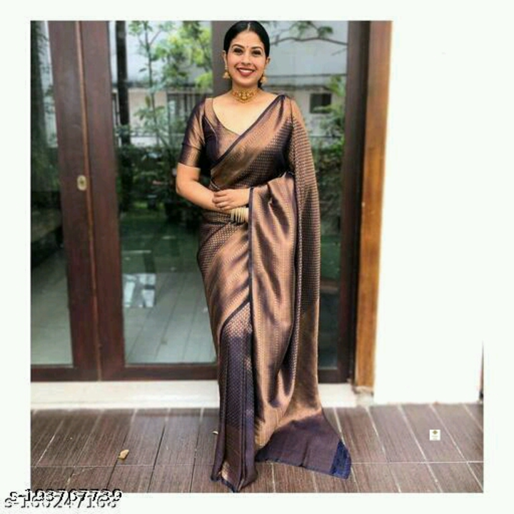 Beautiful Saree uploaded by Fashion hub on 11/29/2022