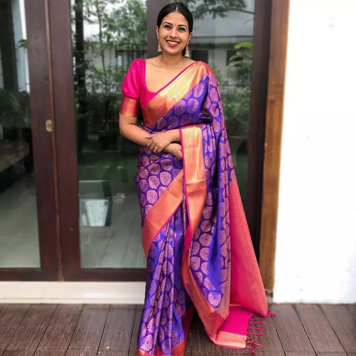 Sarees for women  uploaded by KINGS MAN on 11/30/2022