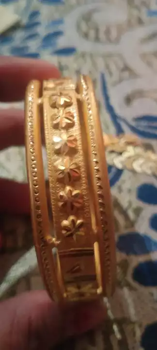 Brass bracelet. uploaded by business on 11/30/2022