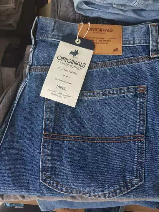Post image I want 200 pieces of Jeans at a total order value of 50000. I am looking for 28 to 36 . Please send me price if you have this available.