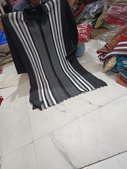 Kurti woolen uploaded by Shri Ram Traders on 12/1/2022