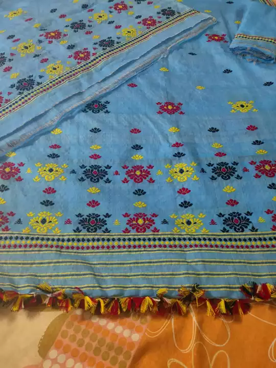 Post image Assamese traditional dress, its call chador mekhela,