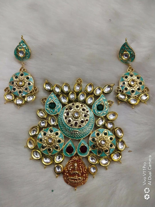Product uploaded by Neha art jewellery on 12/1/2022