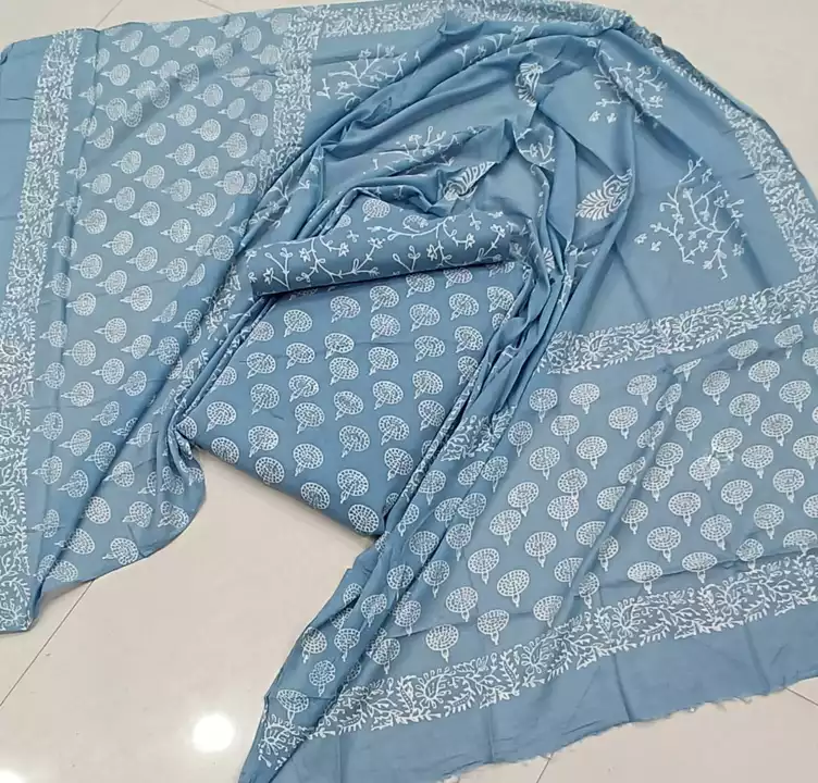 Dabu cotton discharge print salwar suit uploaded by B Prints The Factory Outlet on 12/1/2022