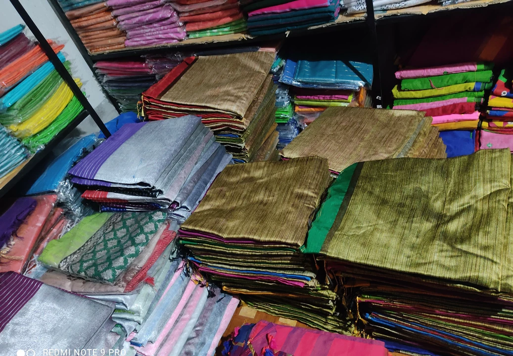 Handloom saree manufacturer uploaded by Bengal saree house on 12/2/2022