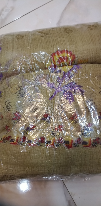 Weightless printed saree uploaded by Jyoti sadi collection on 12/2/2022