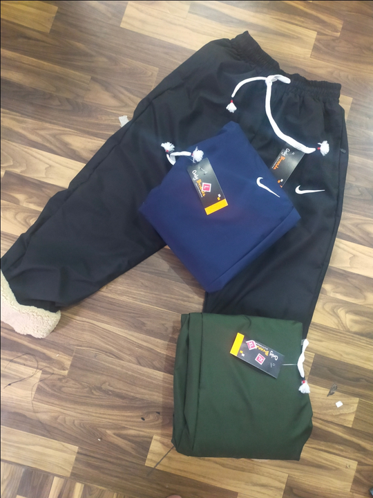 Trackpants uploaded by The black banchers  on 12/3/2022