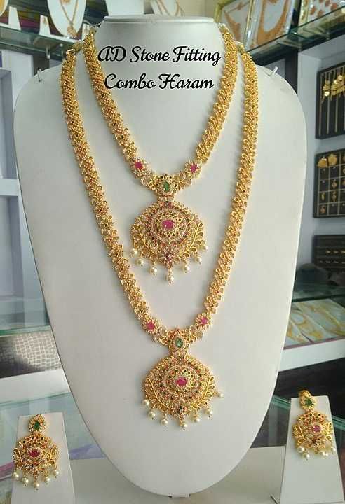 Post image All immtation jewelry avaliable any one want ping in what's app https://chat.whatsapp.com/I02OMSnGBcE52SX0u0JUfl  come daily updates