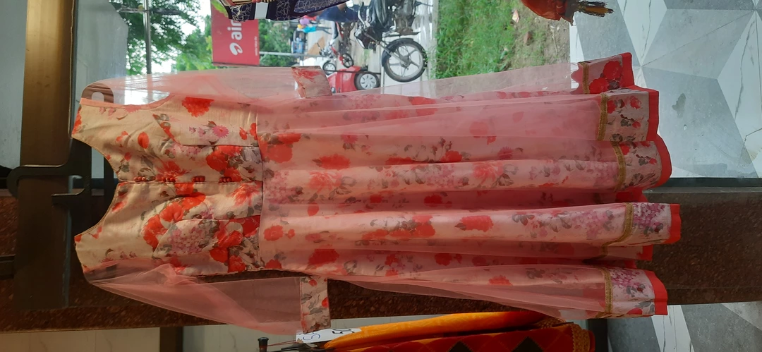 Product image of Dress, price: Rs. 1100, ID: dress-07dab46c