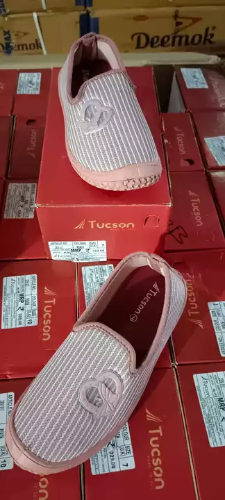 Deemok Tucson company factory second packing 30 pairs contact me uploaded by business on 12/3/2022