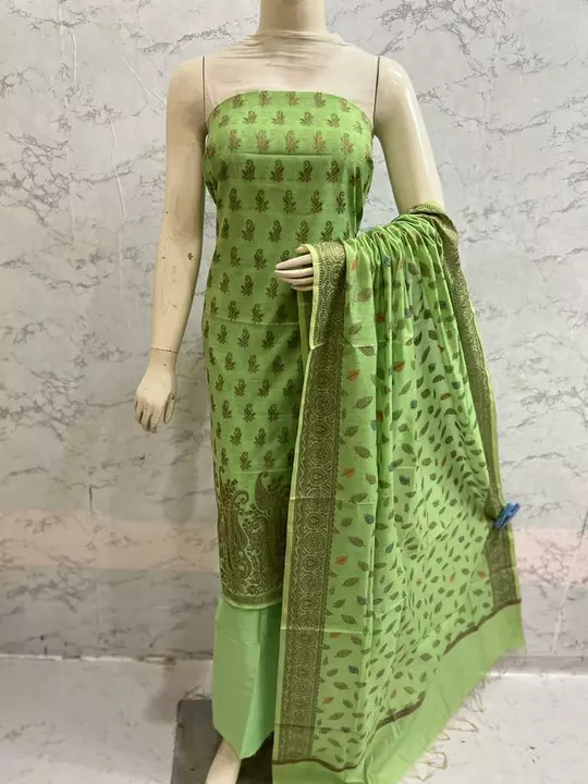 Banarsi coton suit  uploaded by Suit vs saree on 12/3/2022