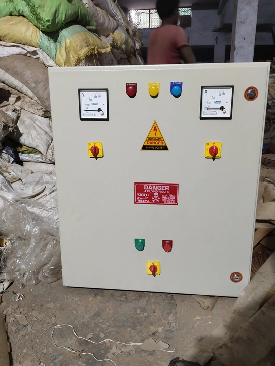 Dual starter panel with 600 A contractor uploaded by Sneha Raj Automation on 12/4/2022