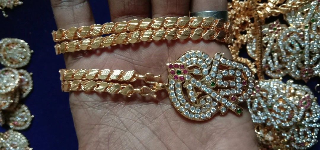 Product uploaded by SRK gold covering on 12/4/2022