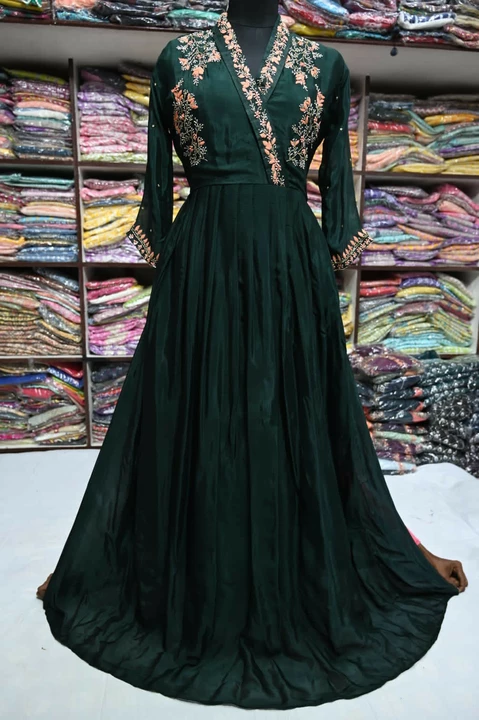 Kolkata designer dress  uploaded by Shadma zari point on 12/4/2022