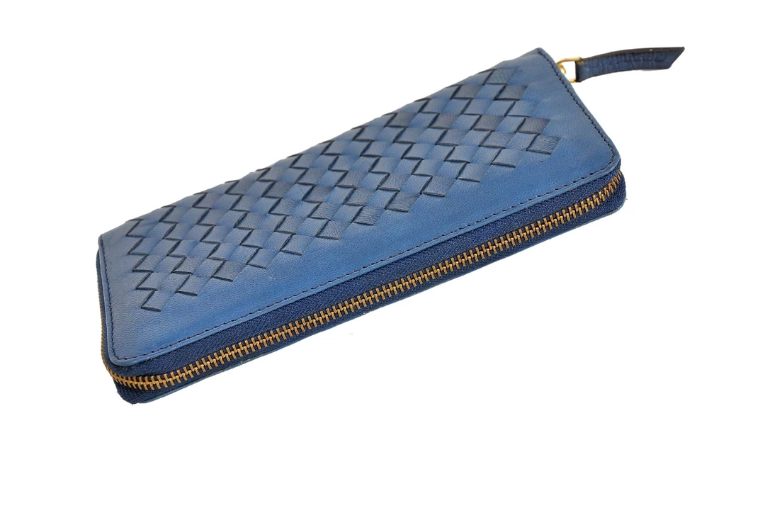 Women's leather woven wallet, Purse  uploaded by Classic leather craafts on 12/5/2022