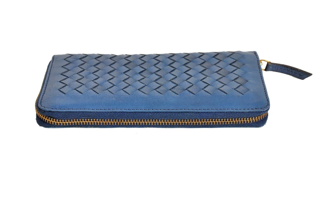 Women's leather woven wallet, Purse  uploaded by Classic leather craafts on 12/5/2022