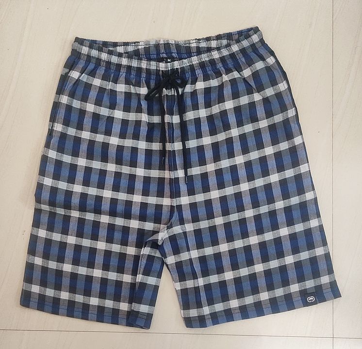 Men's shorts with side pockets uploaded by Sai Incorp on 7/3/2020