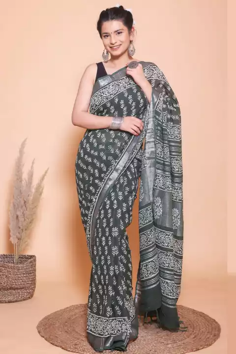 Post image *New Cotton Linen Saree Collection👆* 

 *mix-up all verity collection 👌* 

Bagru # #Hand block printend linen fabric 'cotton slub' ( all are natural  colors vegitable  prints ) 
* with blouse
Natural dye nd color


Saree length  6.5 metr with blouse