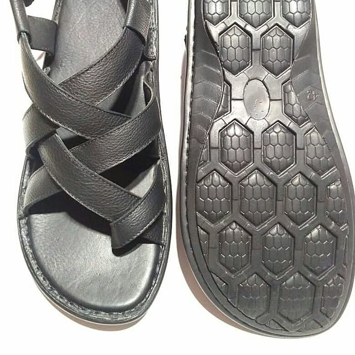 Leather sandals uploaded by business on 7/3/2020