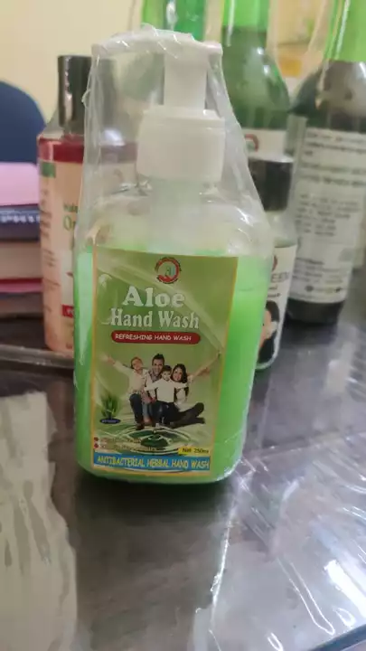 Aloe hand wash  uploaded by business on 12/6/2022