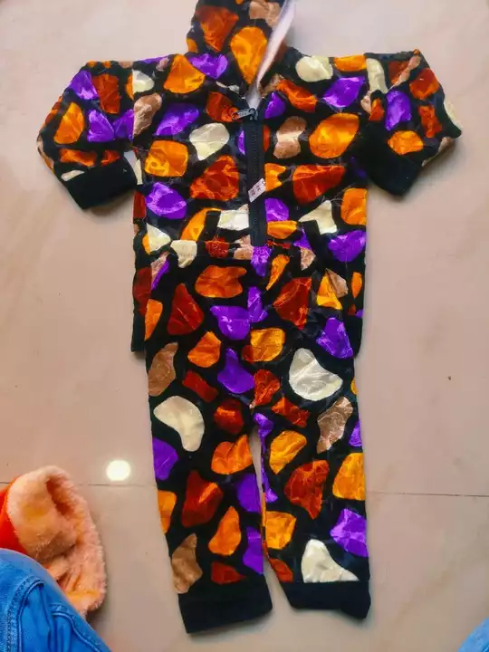 Kid's garam piece  uploaded by V.A.S Garments Lot on 12/6/2022