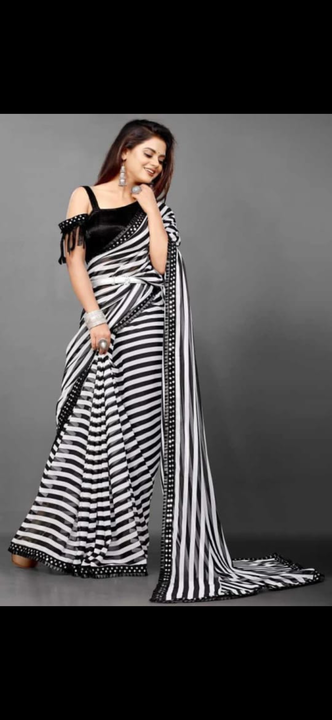 Post image I want 5 pieces of Saree at a total order value of 2500. I am looking for Saree fabric- Georgette crepe . Please send me price if you have this available.