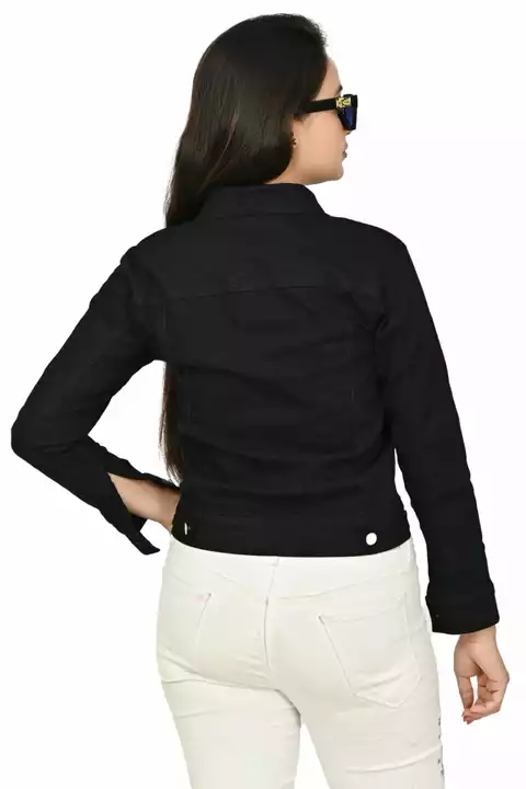 Post image Smart lady jeans jacket.
3 clours.
Size----- M . L. Xl.