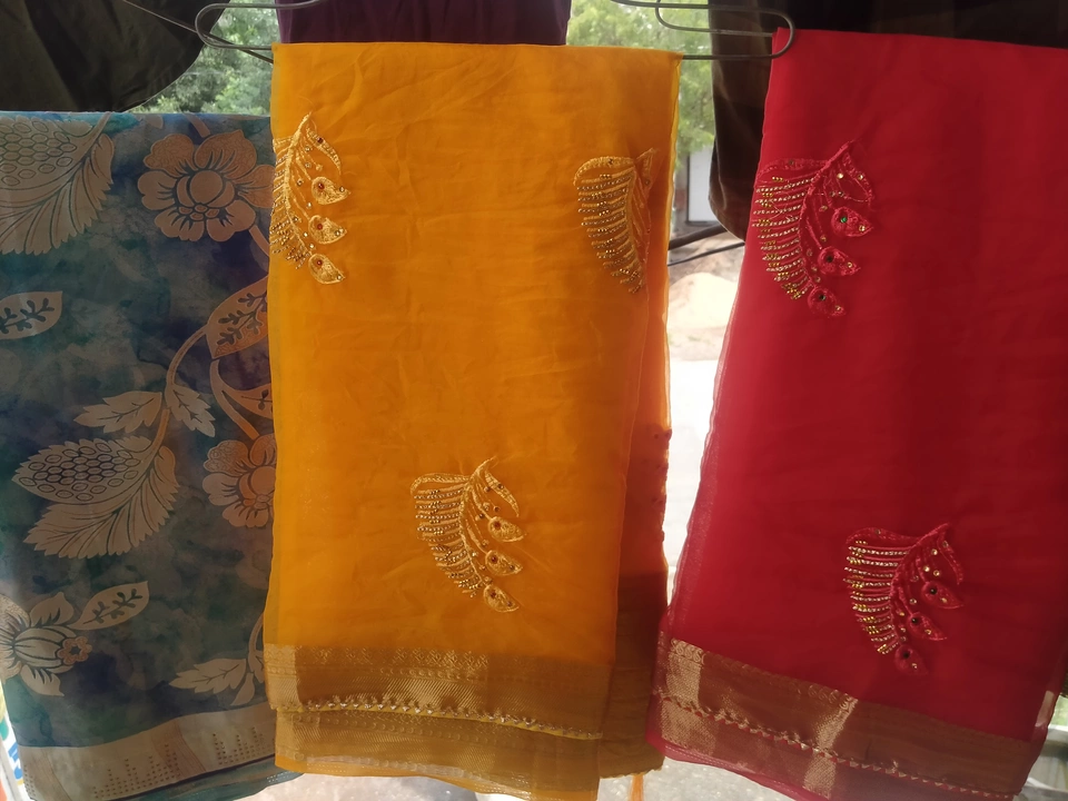 Saree uploaded by business on 12/8/2022