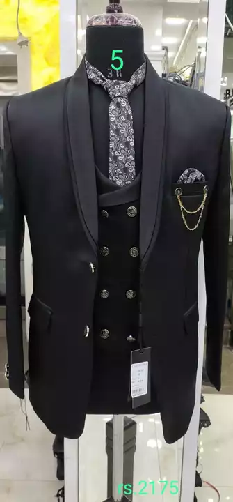 Coat Pant / Suit uploaded by Sudhir Enterprises on 12/8/2022