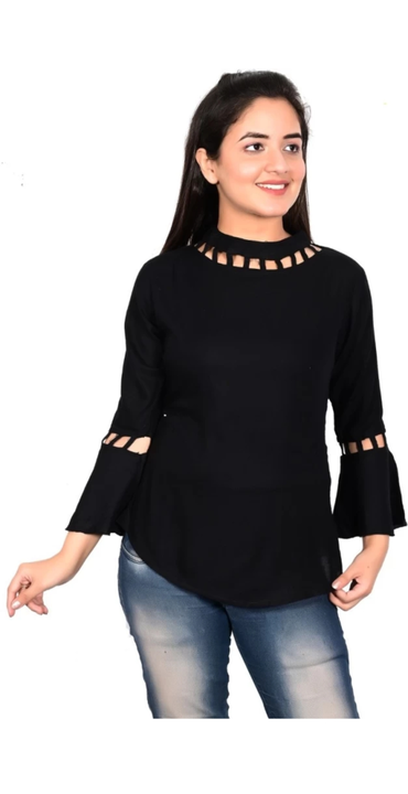 Girls top uploaded by business on 12/8/2022
