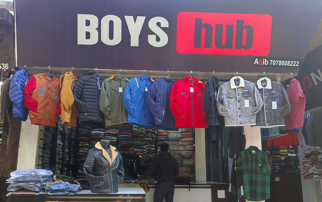 Shop Store Images of Boys  hub 