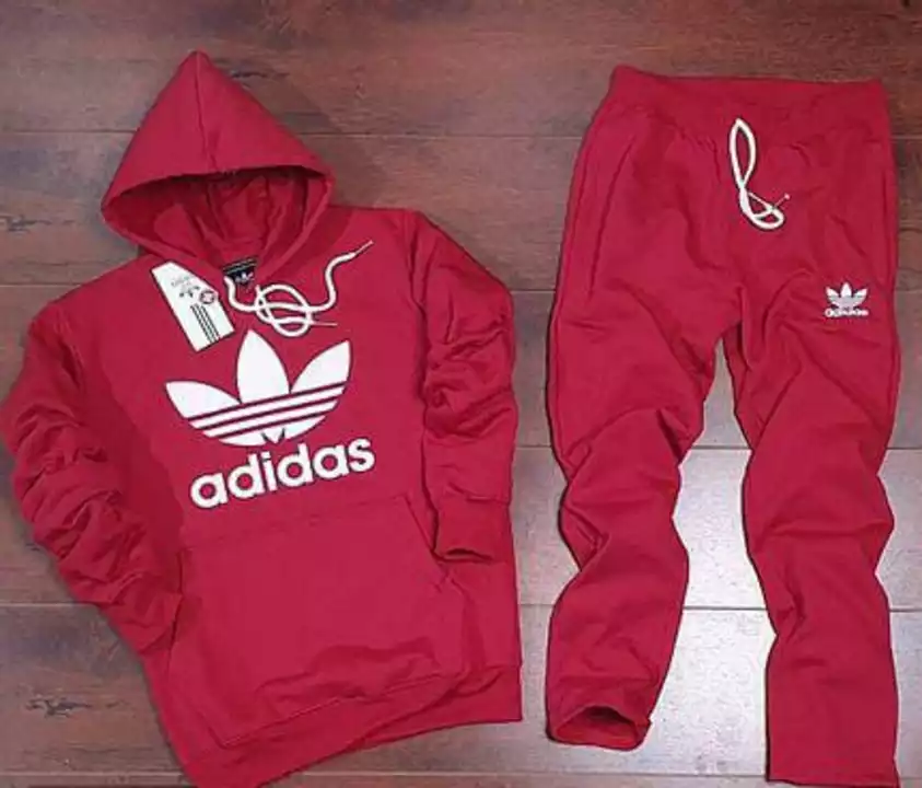 Product image of Track suit , price: Rs. 650, ID: track-suit-9756ba95