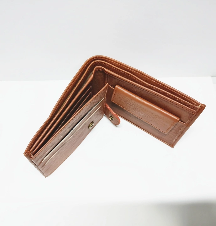 Men's wallet  uploaded by Jkg enterprises on 12/10/2022