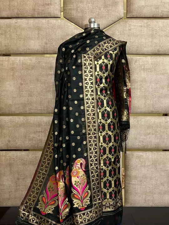 Post image Hey! Checkout my new product called
Banarasi silk cotton Suits .