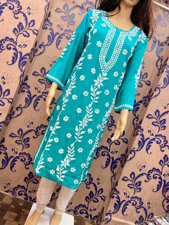 Lucknowi chikankari kurti with pant uploaded by SIMFASTIQUE on 12/11/2022