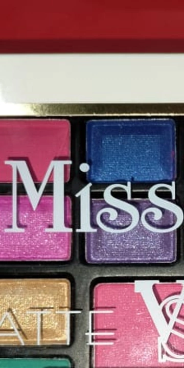 Miss gold eyesdow  uploaded by Ad Cosmetic on 12/11/2022