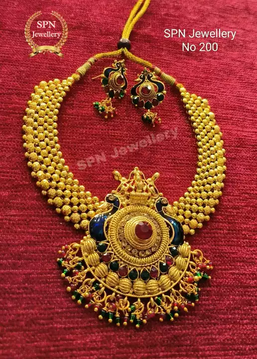 Post image 1gm gold thushi necklace ping me for order 😍😍