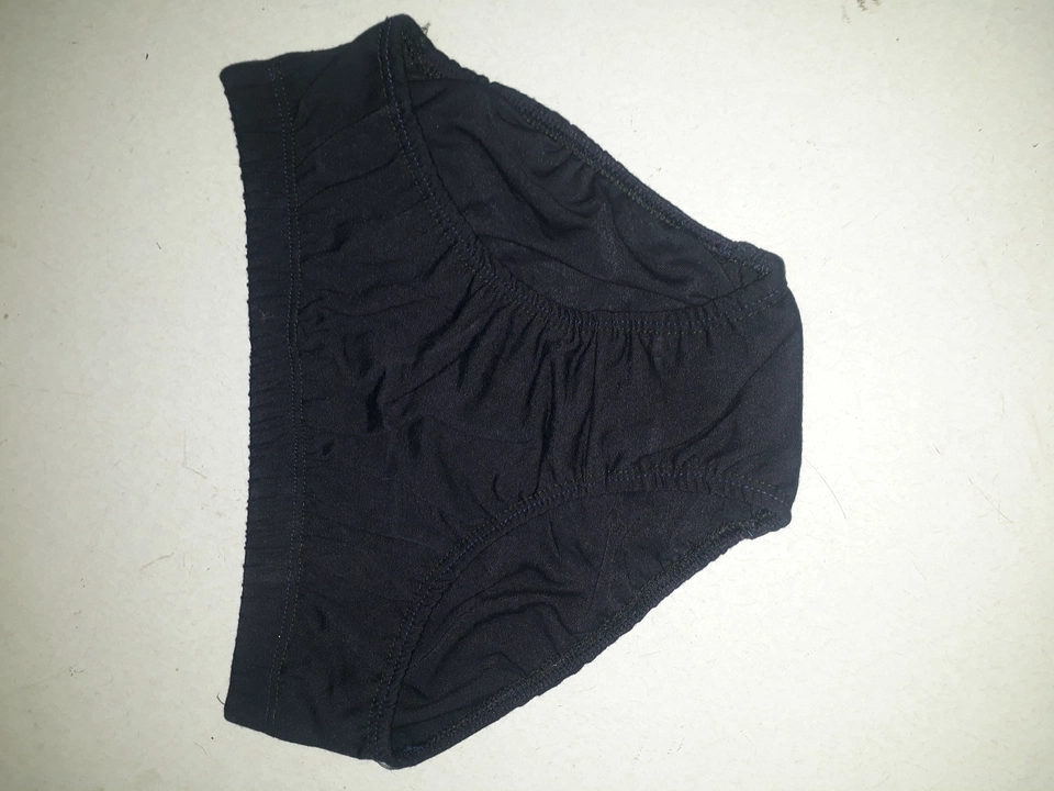 Post image मुझे Plain Underwear के 100 पीस ₹25000 में चाहिए. मुझे M L xL चाहिए अगर आपके पास ये उपलभ्द है, तो कृपया मुझे दाम भेजिए.