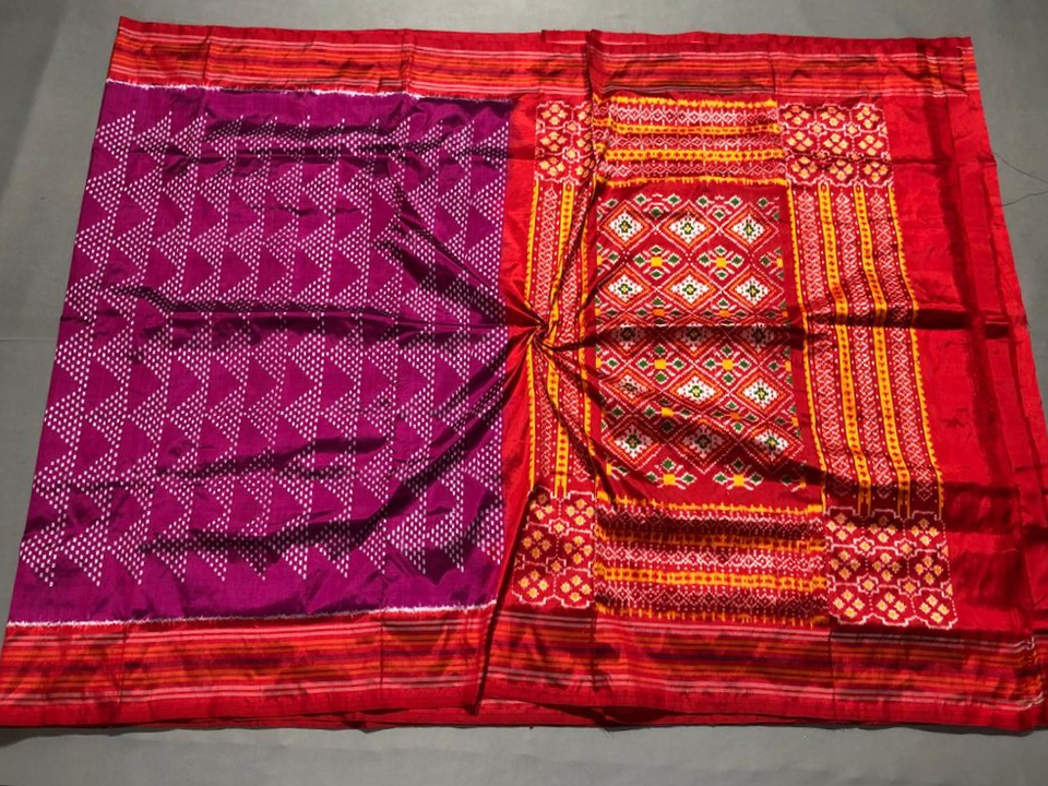 Ikkat silk saree with blouse  uploaded by VEDIK HANDLOOMS  on 12/11/2022