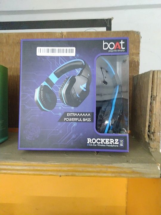 Boat Rockers 518 ( Bluetooth headphone ) uploaded by VEDASREE'S MOBILE MART on 7/3/2020