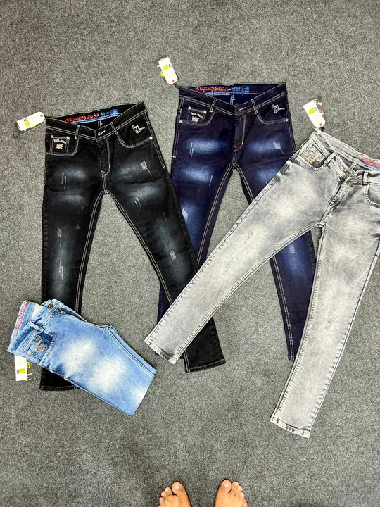 Men's jeans uploaded by AL.SHAAD READYMADE on 12/12/2022