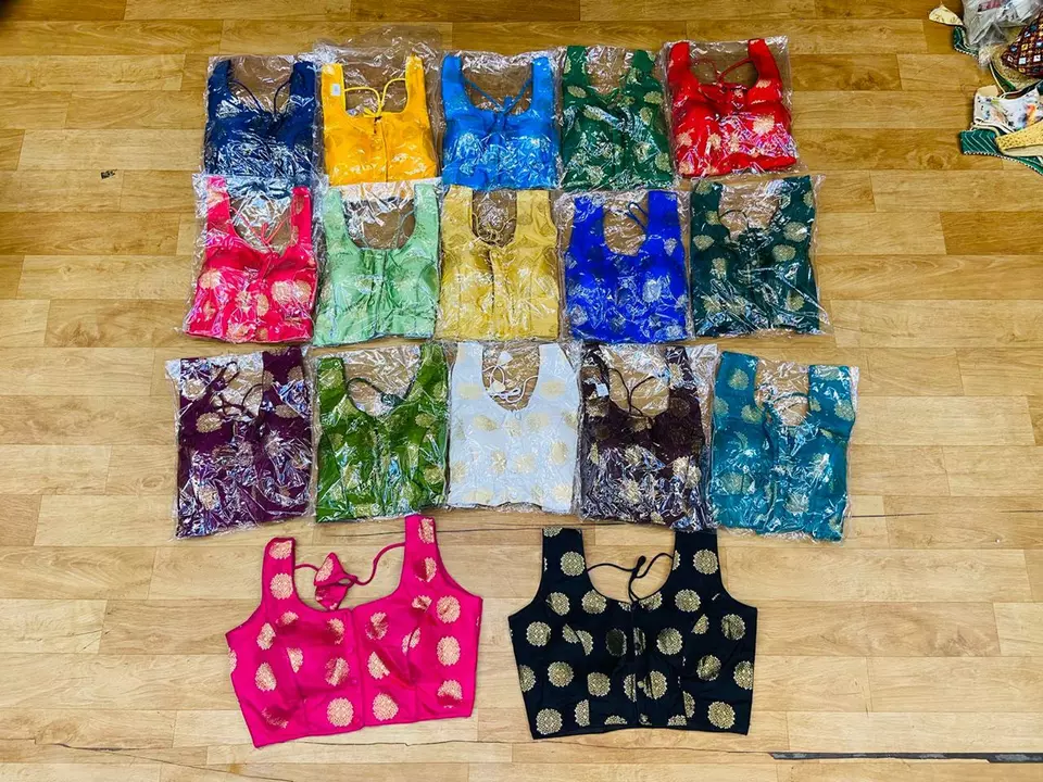 Banarsi blouse uploaded by business on 12/12/2022