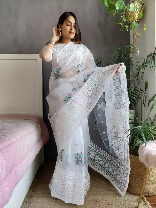 Post image Launching latest design Nipra Organza

Rich soft Organza fabric in Off-White color with multi embroidery work added with a tinge of special golden badla zari touch up in work.

Also includes Tone-to-tone crochet lace.

Pairs with white color plane Mono satin blouse piece.

Full stock. Grab your orders now..