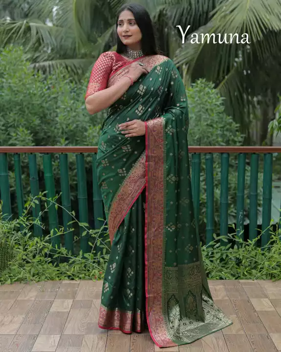 Post image 😍✨❤Very classic and beautiful collection with wow colour combo😍✨❤

               ❤️ YAMUNA❤️

Here is High quality original soft silky banarasi sarees with Golden weaving all over body, border and pallu🧵

She has Minakari contrast borders, grand pallu to enhance the overlook of the saree🧶

She pairs herself with contrast brocade blouse with Minakari Border (image shown) 👗

🌺At super price: 1250

Ready stock

A exclusive seasonal collection
