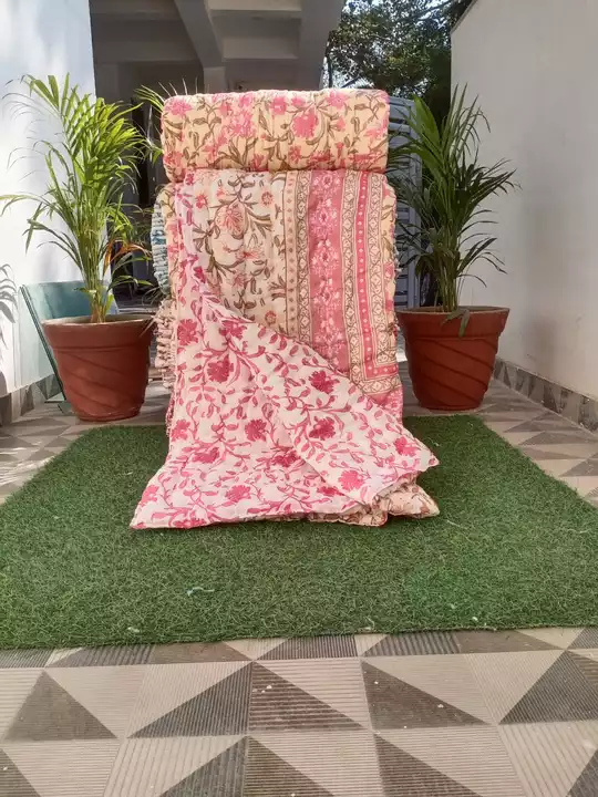 Jaipuri Rajaai ( 90 by 108 )  uploaded by Geeta textile on 12/12/2022