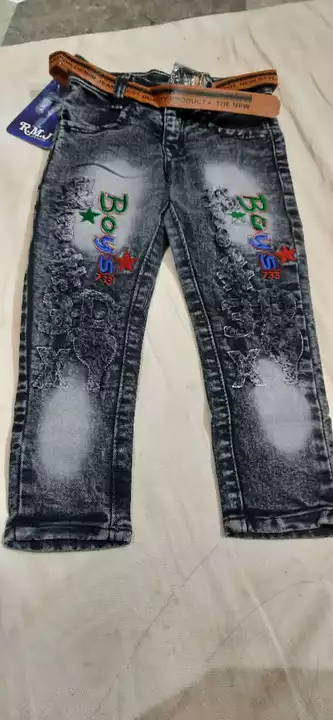 Product image of Kids jeans , price: Rs. 170, ID: kids-jeans-d588421c