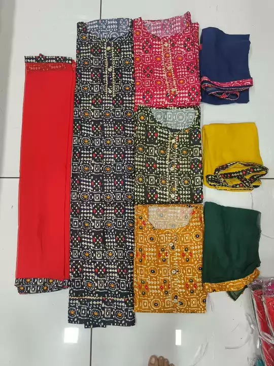 Product uploaded by Riya textile on 12/13/2022